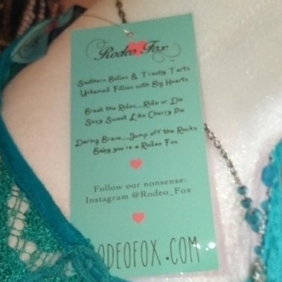 🆕NWT Teal Cover up/Lace Shirt w/undershirt - Picture 8 of 12